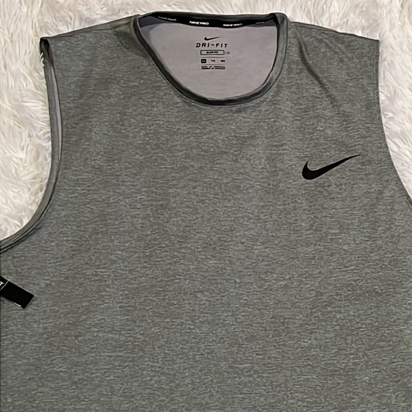 Nike men’s fitness tank top size XXL - Picture 2 of 5